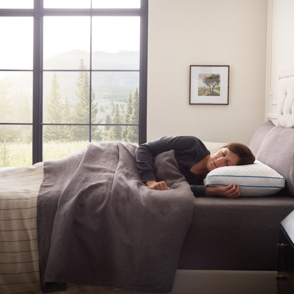 FlexFill™ + HyperChill™ Pillow