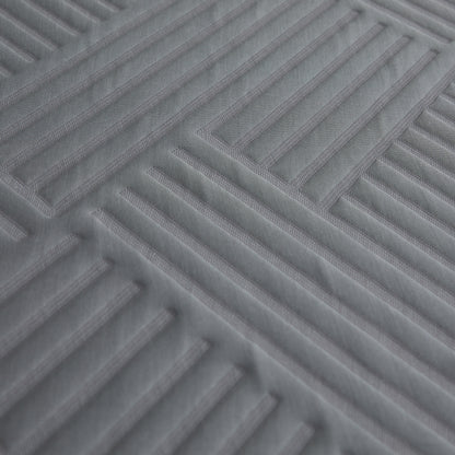 Polaris™ 12" AeroFlex™ Hybrid Mattress